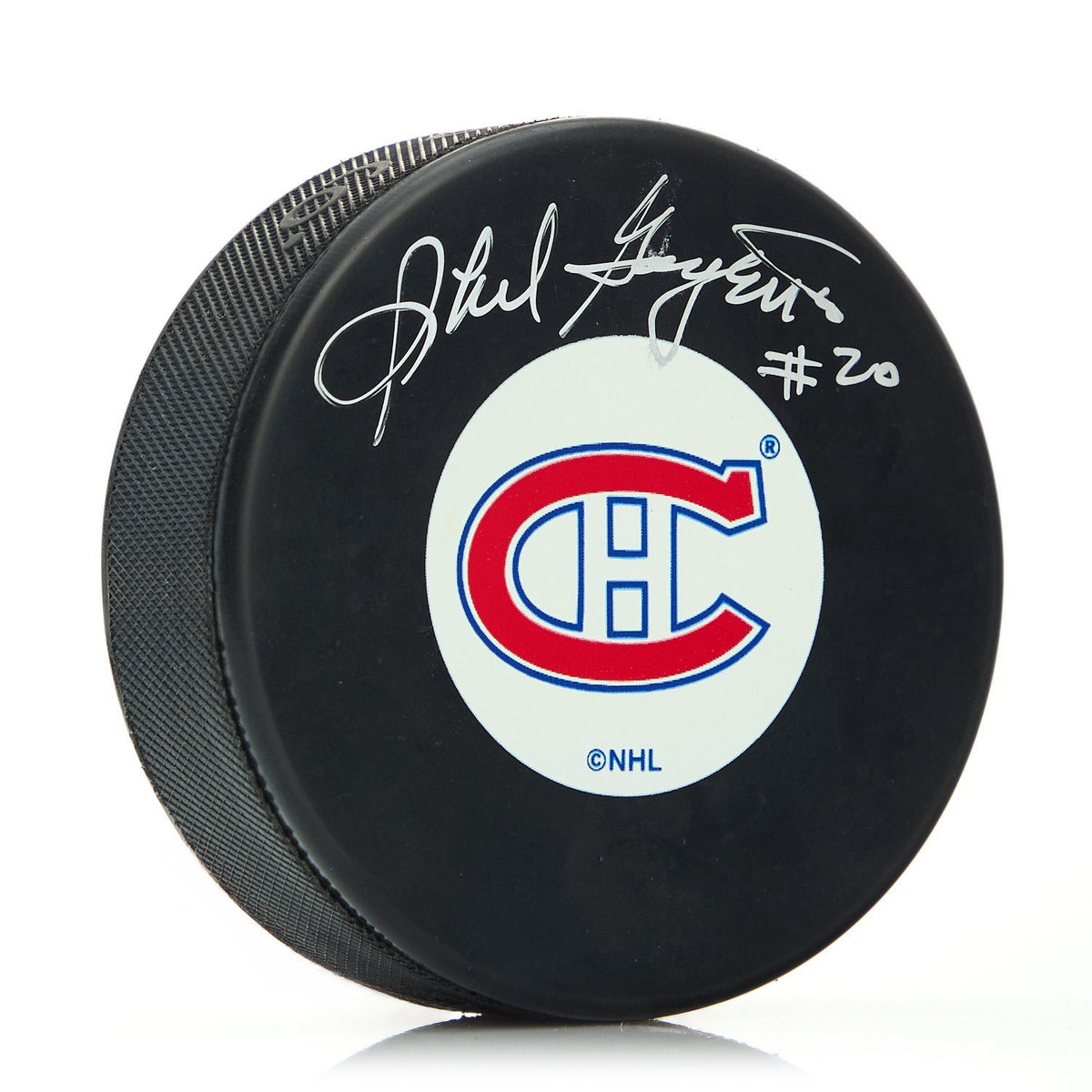 Phil Goyette Montreal Canadiens Autographed Hockey Puck product image 1, provided for visual reference and product detail
