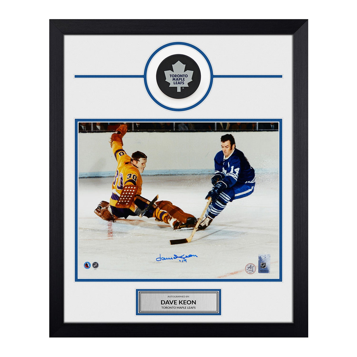 Dave Keon Signed Toronto Maple Leafs Puck Logo 19x23 Frame product image 1, provided for visual reference and product detail