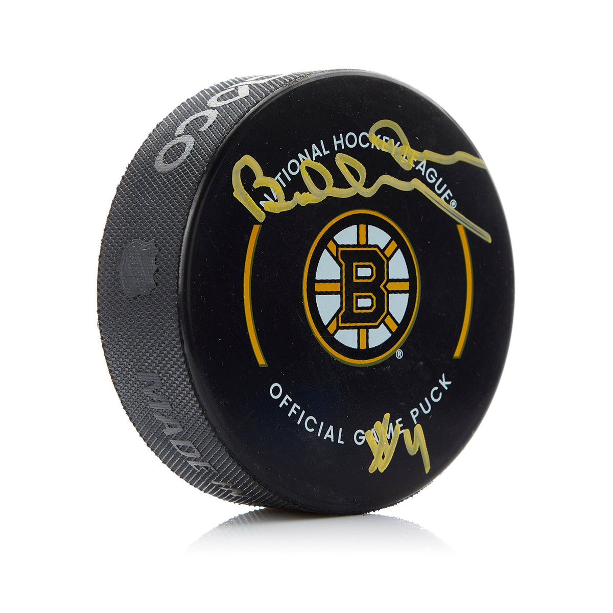 Bobby Orr Signed Boston Bruins Official Game Puck product image 1, provided for visual reference and product detail review