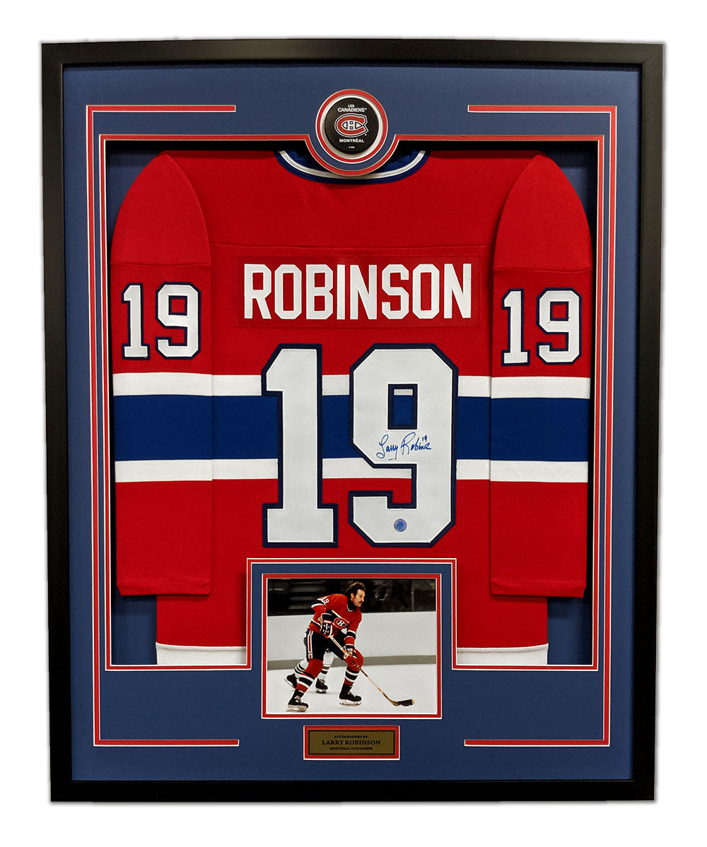 Larry Robinson Signed Montreal Canadiens Puck Logo 36x44 Jersey Frame product image 1, provided for visual reference and