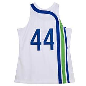Atlanta Hawks Pete Maravich Mitchell & Ness White 1971-72 Hardwood Classics Swingman Jersey for Men product image 3,