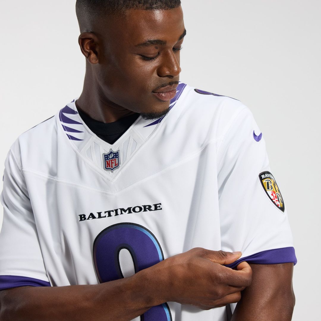 Baltimore Ravens Lamar Jackson Nike Purple Team Vapor FUSE product image 31