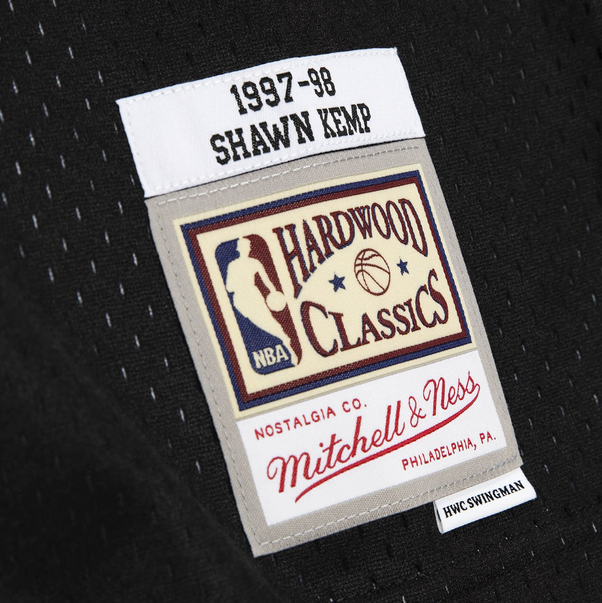 Shawn Kemp Cleveland Cavaliers 1997/98 Hardwood Classics Jersey - Black product image 2, provided for visual reference and