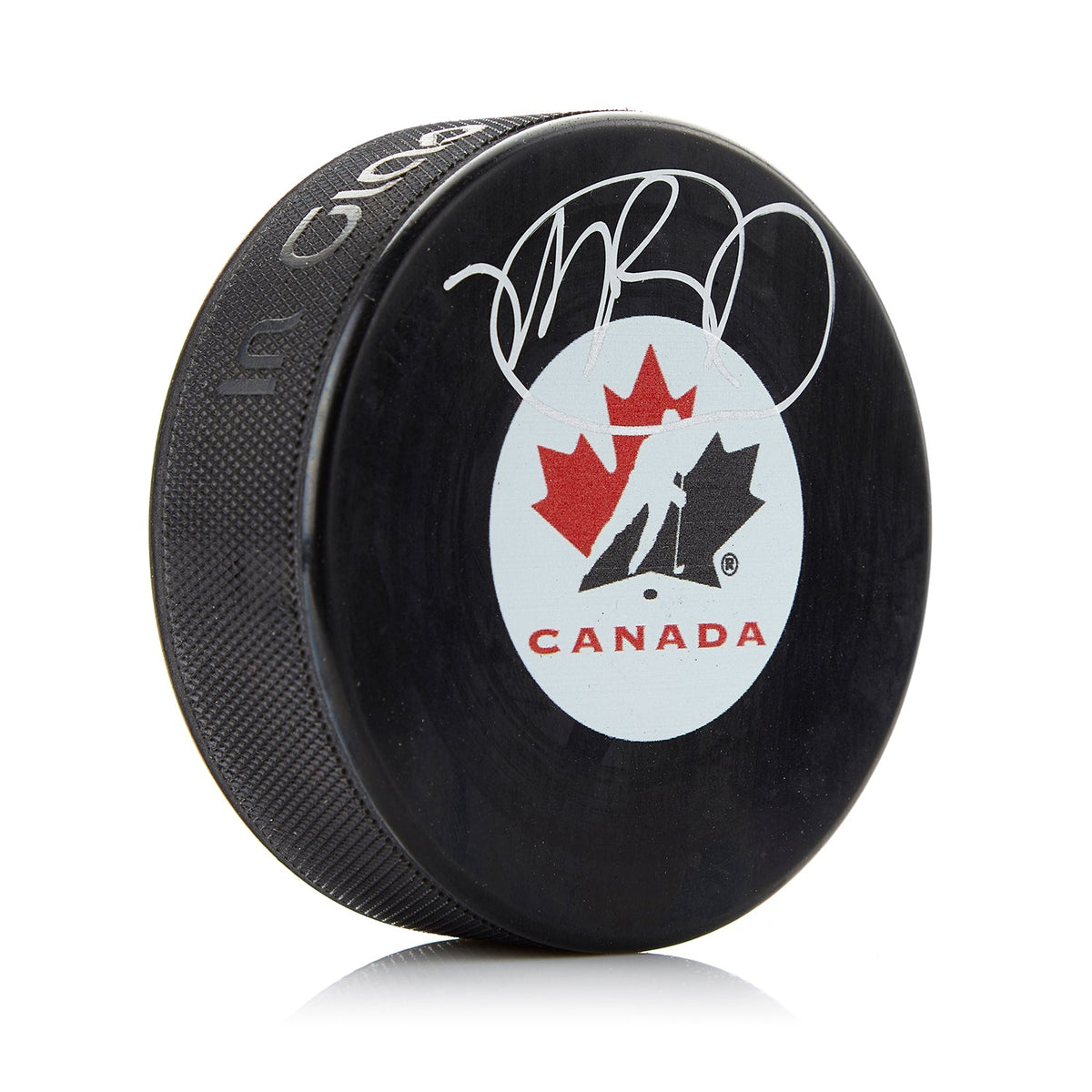 Mike Babcock Team Canada Autographed Hockey Puck product image 1, provided for visual reference and product detail review