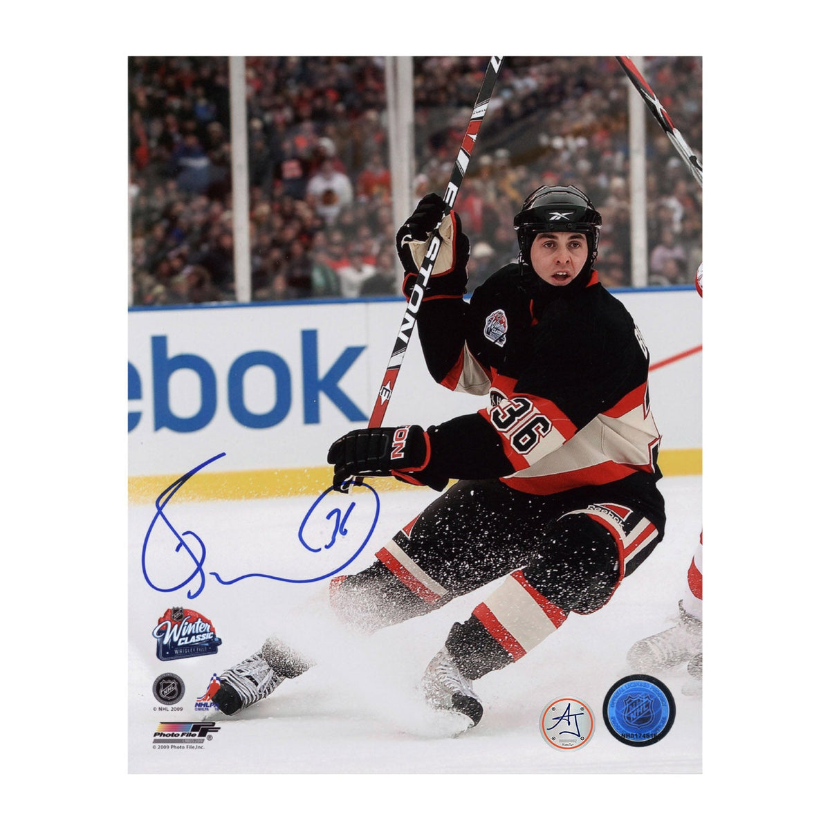 Dave Bolland Signed Chicago Blackhawks Winter Classic 8x10 Photo product image 1, provided for visual reference and product