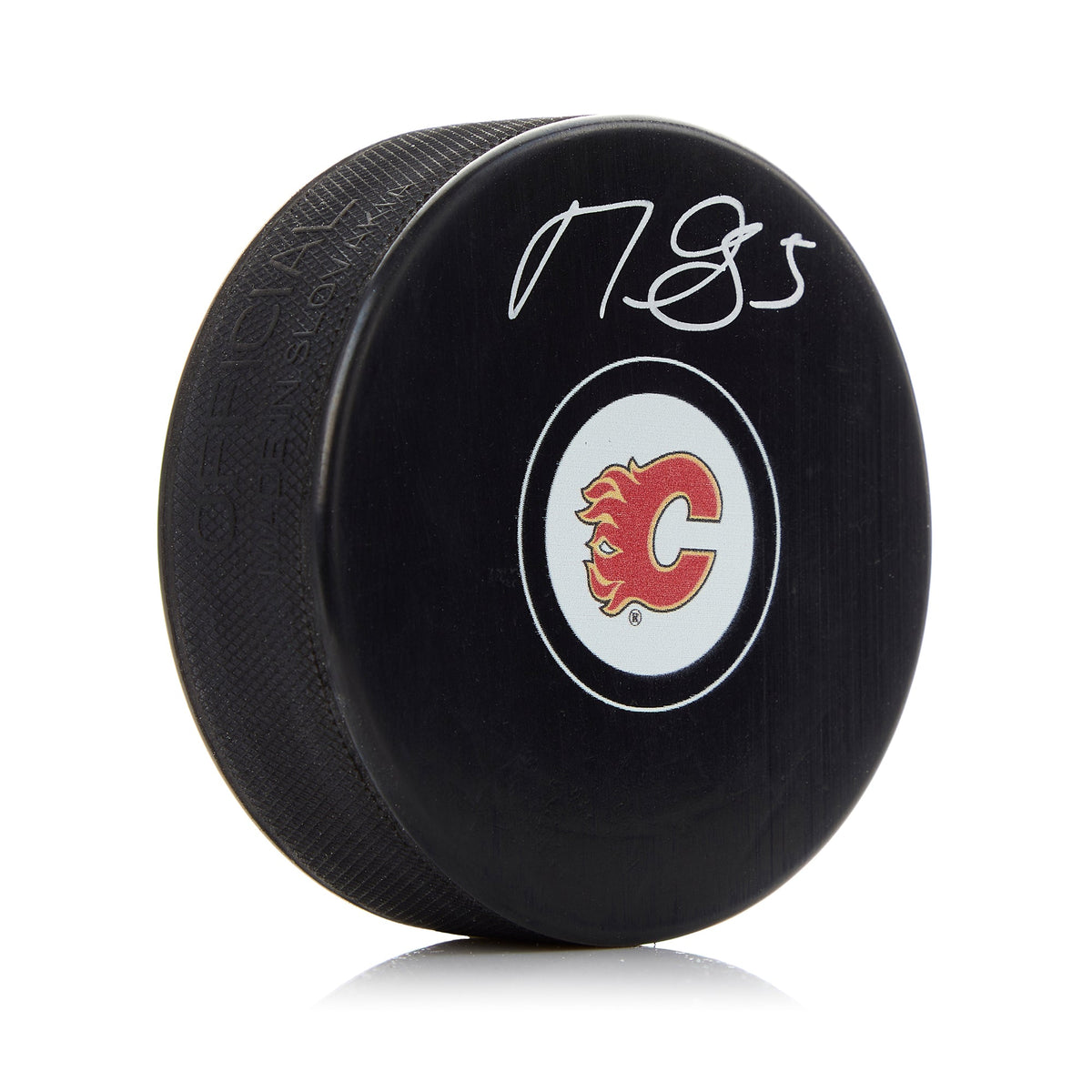Mark Giordano Calgary Flames Autographed Hockey Puck product image 1, provided for visual reference and product detail review