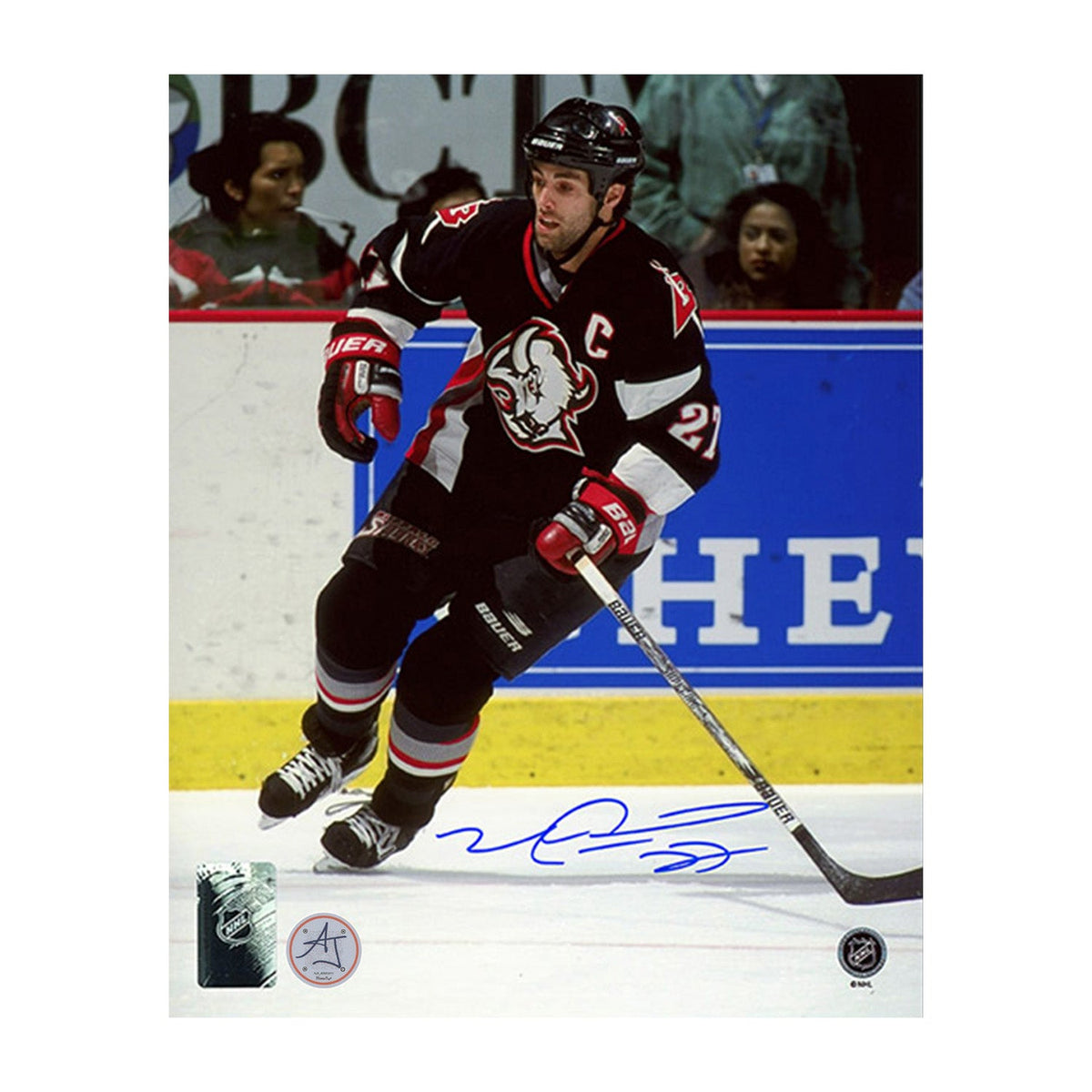 Mike Peca Autographed Buffalo Sabres Game Action 8x10 Photo product image 1, provided for visual reference and product