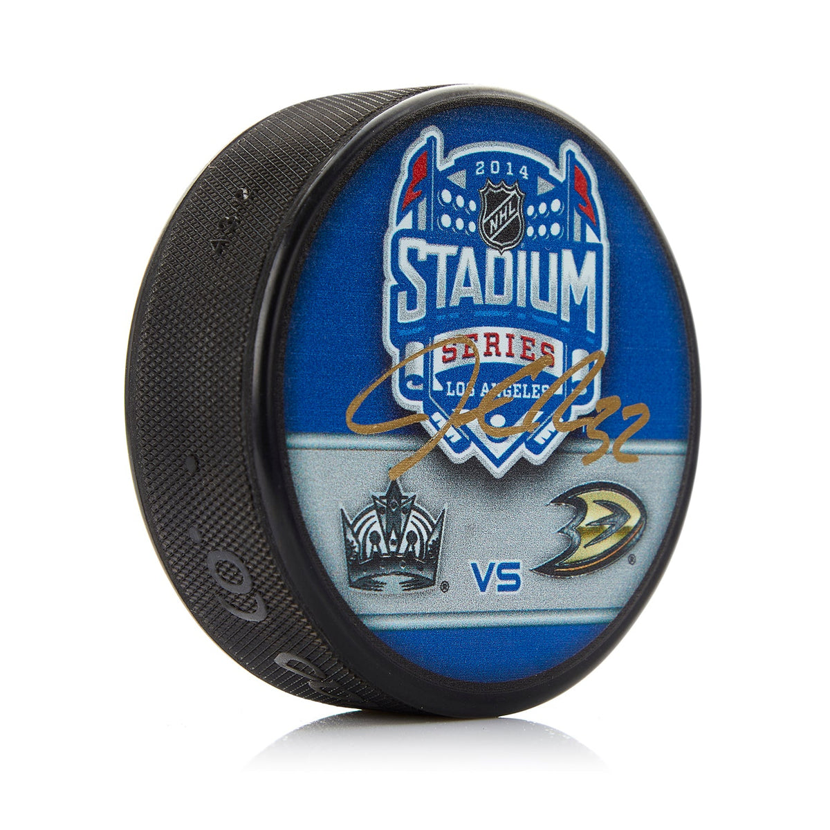 Jonathan Quick Signed Los Angeles Kings 2014 Stadium Series Puck product image 1, provided for visual reference and product