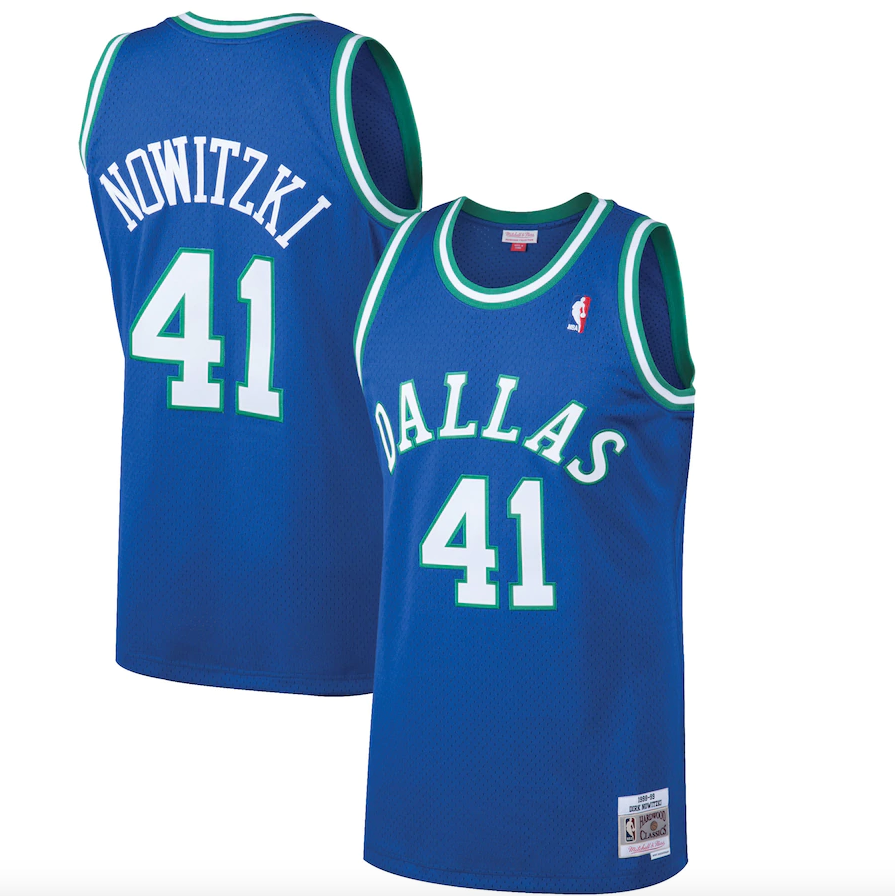 Dallas Mavericks Dirk Nowitzki Mitchell & Ness Blue 1998-99 Hardwood Classics Swingman Jersey for Men product image 1,
