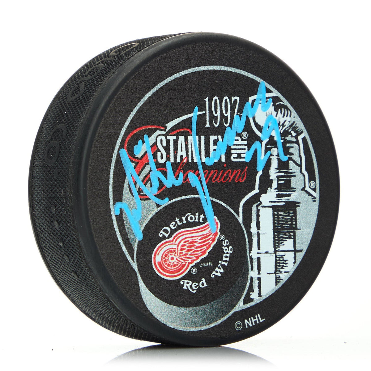 Mike Vernon Autographed Detroit Red Wings 1997 Stanley Cup Puck product image 1, provided for visual reference and product