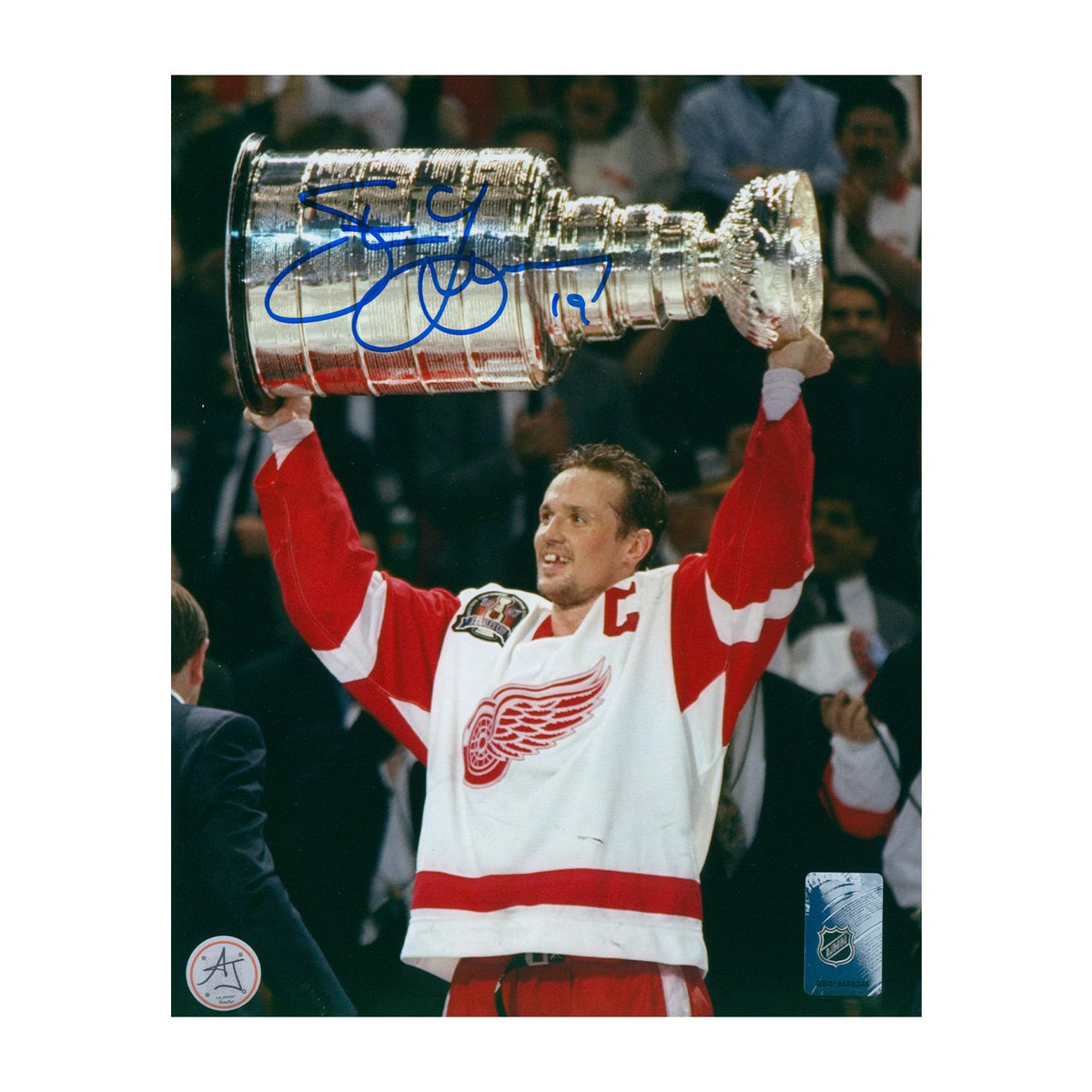 Steve Yzerman Signed Detroit Red Wings 1997 Stanley Cup 8x10 Photo product image 1, provided for visual reference and