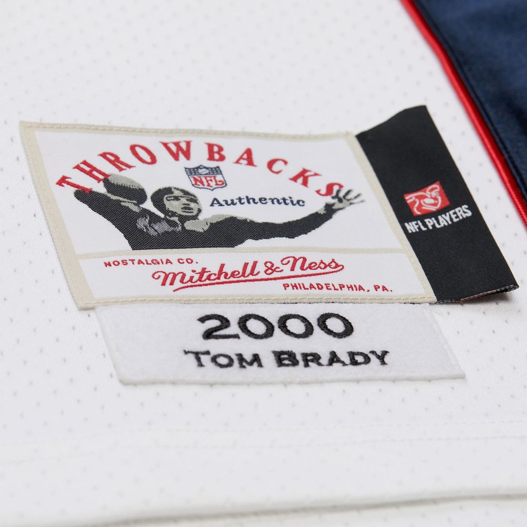 New England Patriots Tom Brady Mitchell & Ness White 2000 product image 6