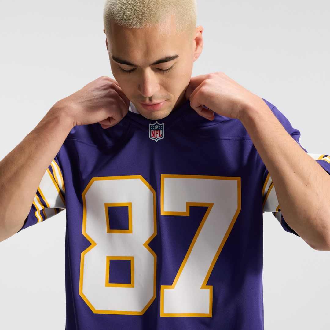Minnesota Vikings T.J. Hockenson Nike Purple Classic Game product image 10